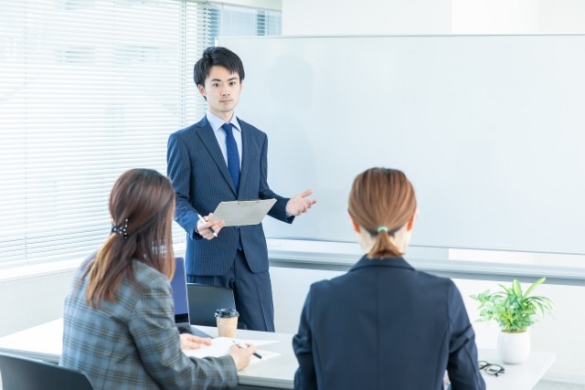 きっちり無線綴じで作る研修資料